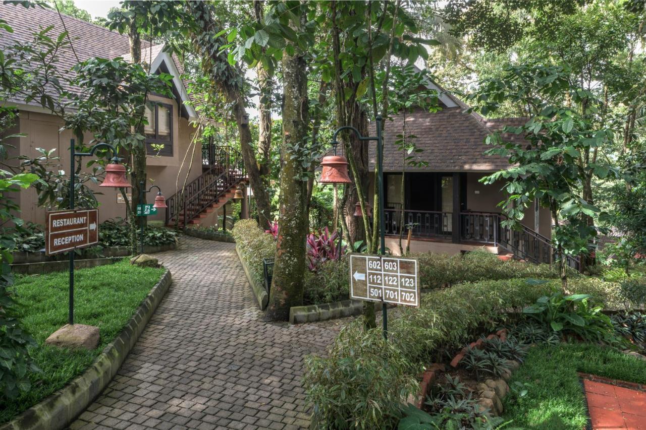 Club Mahindra Thekkady Hotel Ngoại thất bức ảnh