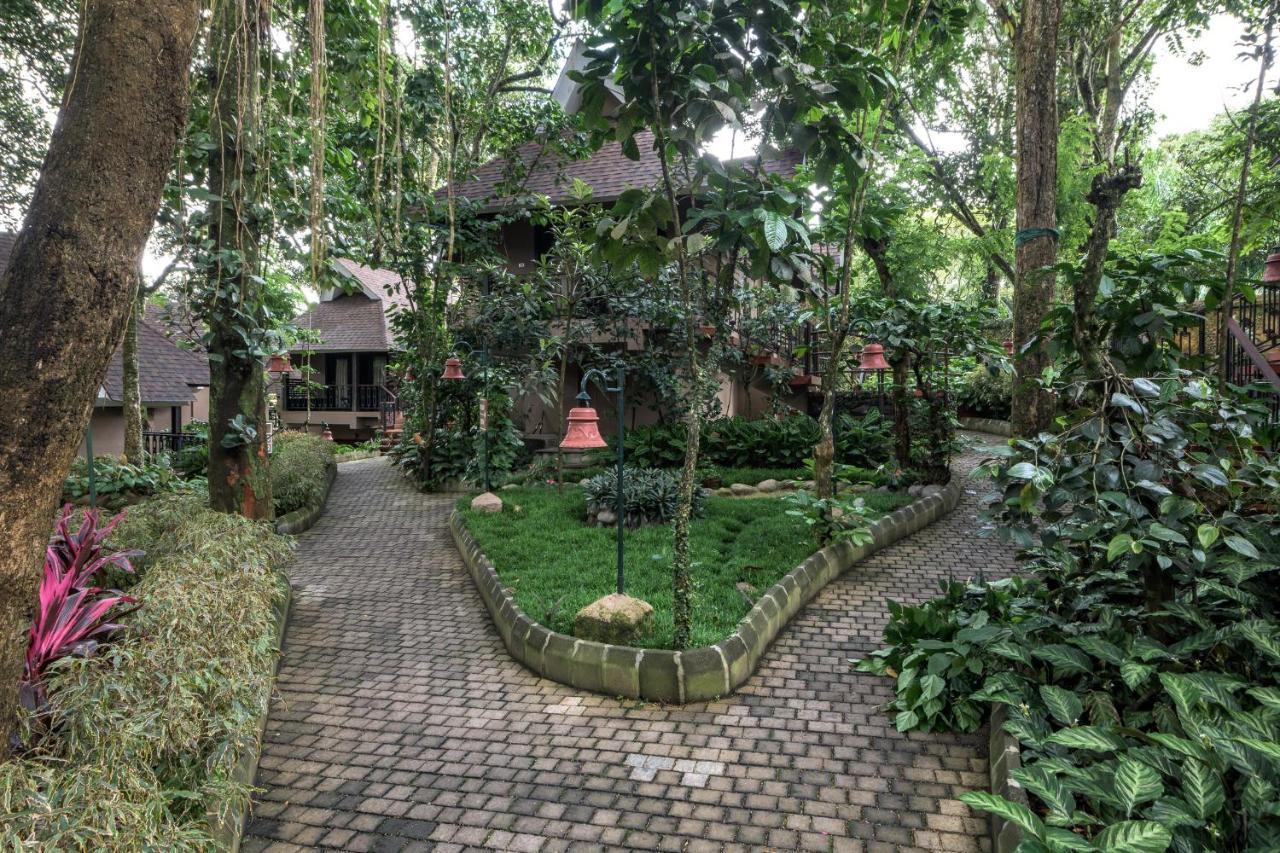 Club Mahindra Thekkady Hotel Ngoại thất bức ảnh